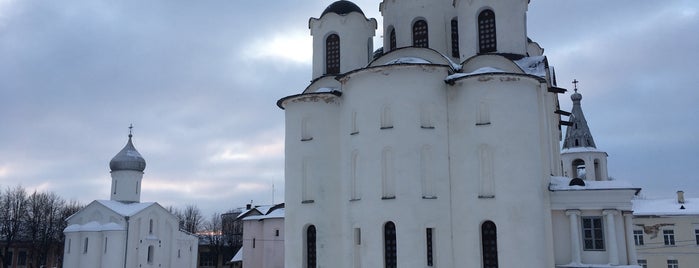 Никольский собор is one of Новгородский музей-заповедник.