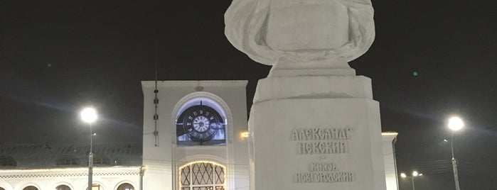 Памятник Александру Невскому is one of Музеи Великого Новгорода.