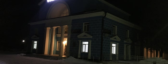 Ж/Д вокзал Старая Русса is one of Станции Д Окт.