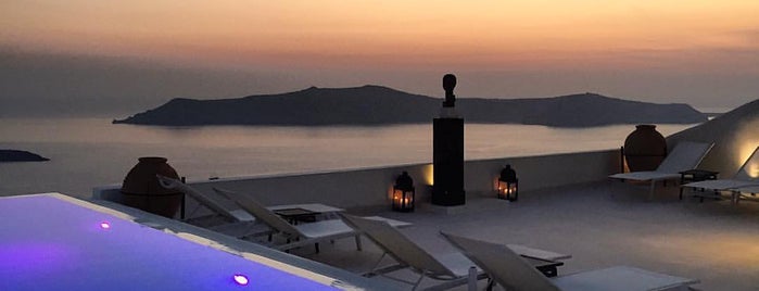 The Tsitouras Collection is one of Santorini: Hotel.