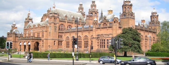 Kelvingrove Art Gallery and Museum is one of Glasgow Essentials.