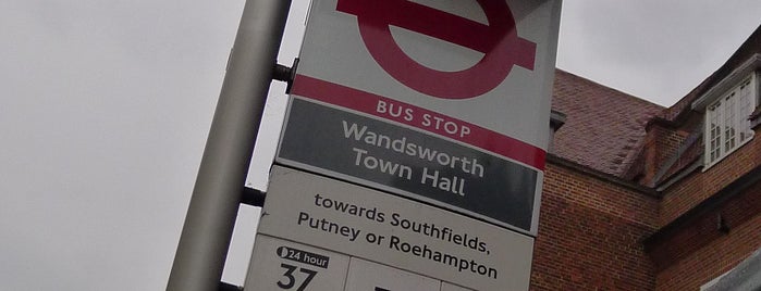 Wandsworth Town Hall Bus Stop P is one of Buses.