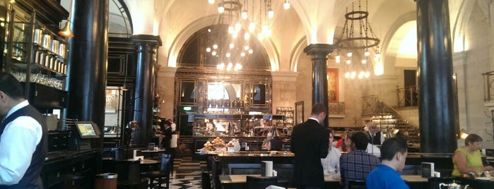 The Wolseley is one of London Simply one of my Favorite Cities at ALL !.