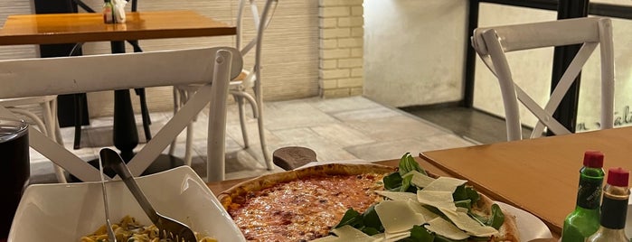 Vera Pizza Murjan is one of JEDDAH- cafes/restaurants.