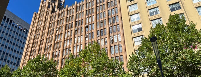 Manchester Unity Building is one of Melbourne.