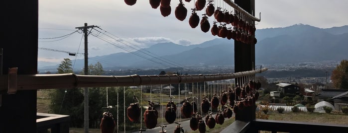 ソースカツ丼・そば きりの実 is one of สถานที่ที่บันทึกไว้ของ Z33.