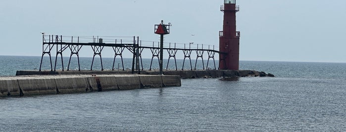 Algoma Lighthouse is one of Lighthouses - USA.