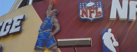 NFL College Shop is one of posti visitati a San Francisco (agosto 2012).