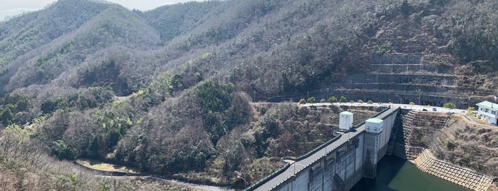 四川ダム is one of ダムカードを配布しているダム（西日本編）.