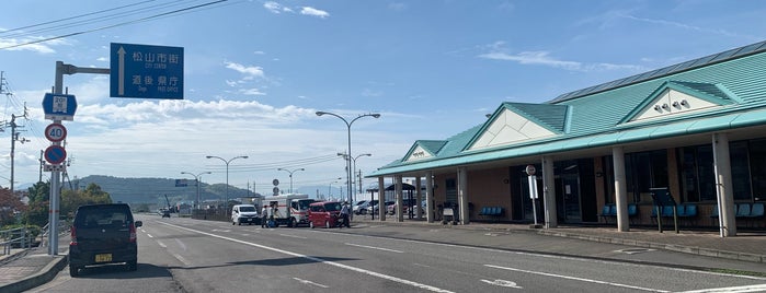 松山港 三津浜旅客待合所 is one of フェリーターミナル Ferry Terminals in Western Japan.