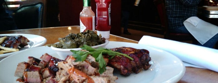 Lucille's Smokehouse Bar-B-Que is one of Favorites.