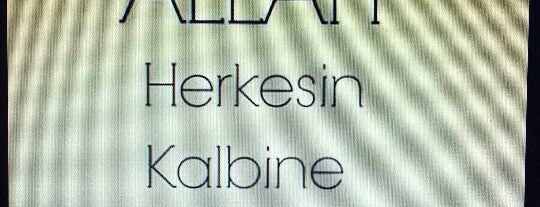 Alsancak Suwen is one of สถานที่ที่ şahin ถูกใจ.
