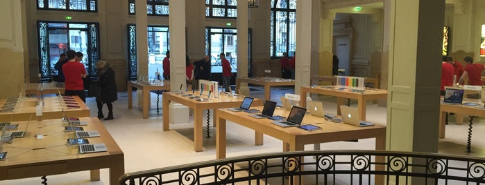 Apple Opéra is one of France.