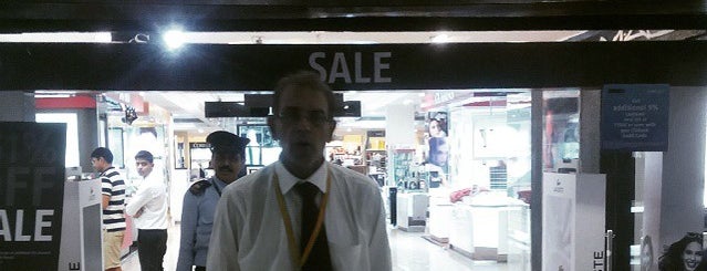 Shoppers Stop is one of Kolkata The City of Joy.