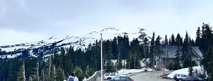 Mount Rainier National Park is one of Seattle.