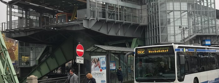 Bahnhof Wuppertal-Oberbarmen is one of Wuppertal 🚟.