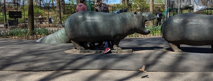 Hippo Playground is one of Tourist attractions NYC.