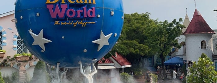 Dream World is one of Bangkok Places.