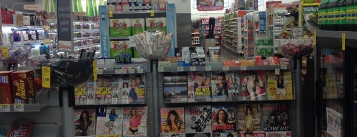 Walgreens is one of Debbie’s Liked Places.