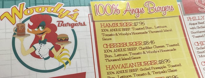 Woody's Burgers & Beer is one of Palm Springs.