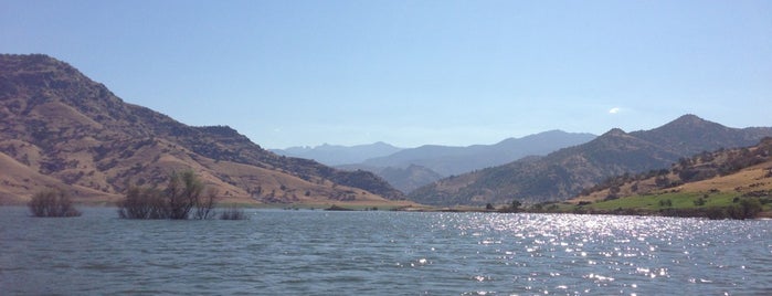 Lake Kaweah is one of Lugares favoritos de Lori.