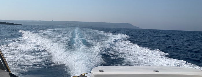 Xemxija Bay is one of Malta ⛵🌞.