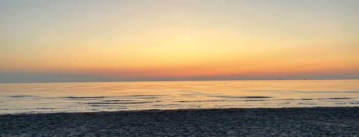 Strand Prora is one of Rügen.