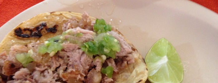El Venadito is one of tacos recomendados por chefs.
