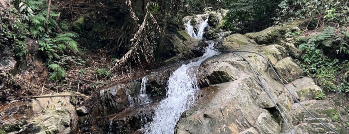 Khun Si Waterfall is one of samui.