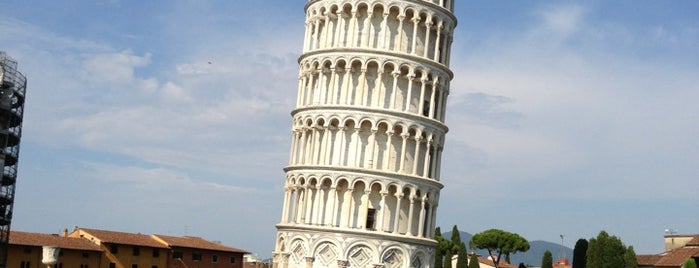 Torre de Pisa is one of Unlock "The Tourist" sticker.