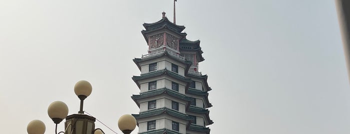 Erqi Memorial Tower is one of Places to visit.
