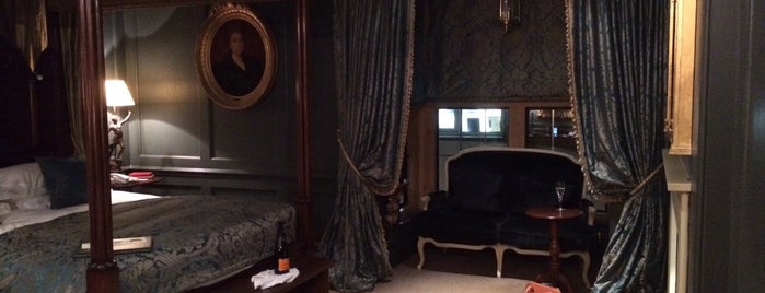 Hazlitt's Hotel is one of Cool London.