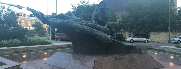 Vietnam War Memorial is one of San Antonio [Attractions]: Been Here.