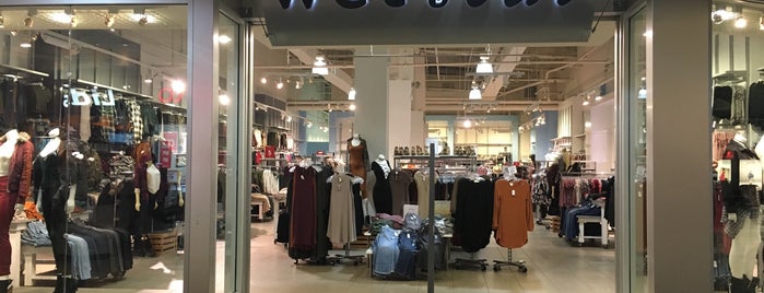 Wet Seal is one of shopping.
