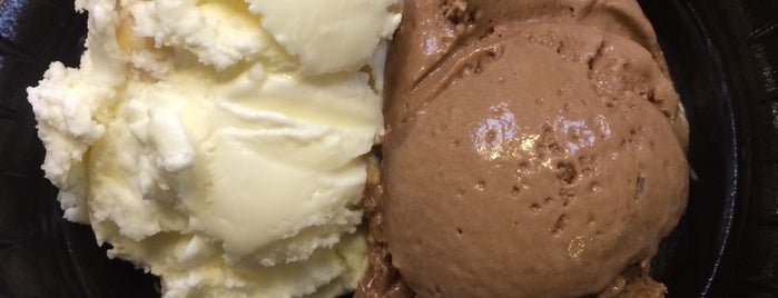 Bubbies Homemade Ice Cream & Desserts is one of Oahu, HI: Food.