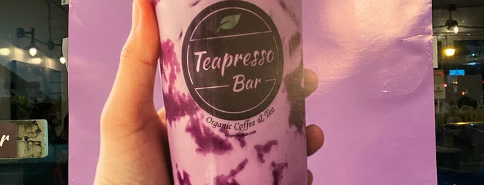 Teapresso Bar is one of Milk tea.