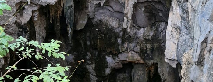Khao Luang Cave is one of Roman: сохраненные места.