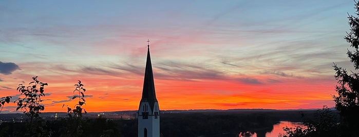 Weindlhof is one of OÖ.