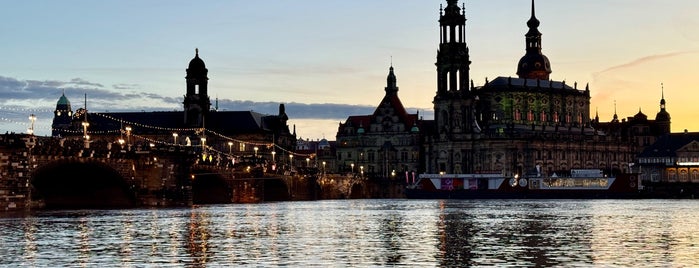 Canaletto-Blick is one of Must Do's in Dresden.