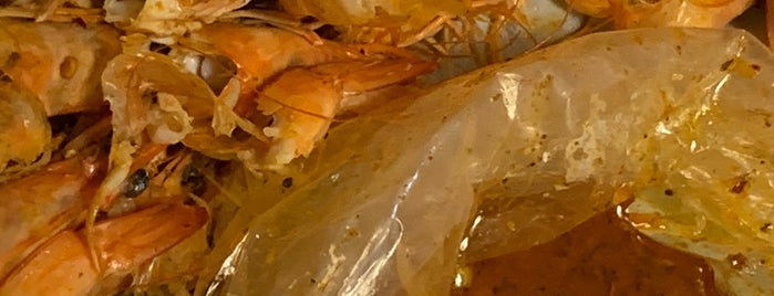 Shrimp Shack is one of Foodie 🦅 님이 저장한 장소.