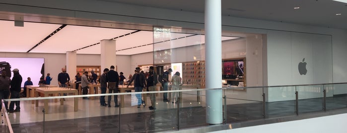 Apple Pentagon City is one of Apple Stores (PA-WI).