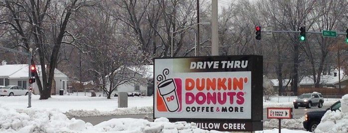 Dunkin' is one of Tempat yang Disukai Christina.