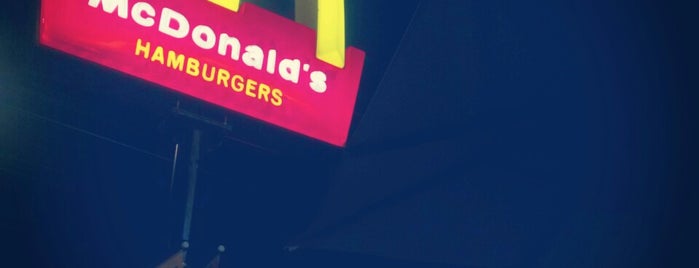 McDonald's is one of Cris : понравившиеся места.