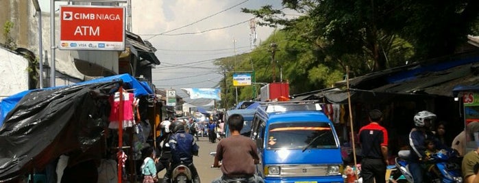 Jalan Babakan Raya (BARA) is one of Top 10 favorites places in Bogor, Indonesia.