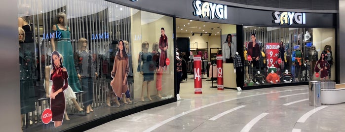 Saygı Giyim is one of http://www.saygicadde.com/.