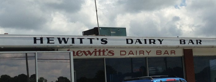 Hewitt's Dairy Bar is one of Lugares guardados de Daniel.