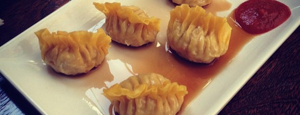 Bamboo Dumpling Bar is one of Locais salvos de hello_emily.