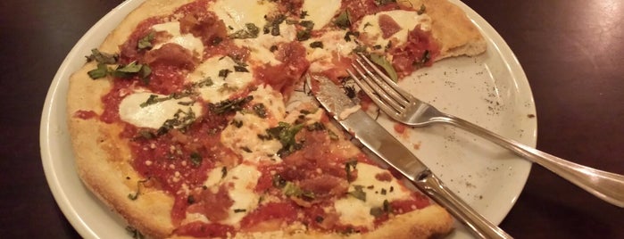 Antonino's Pizza is one of Posti che sono piaciuti a Aaron.