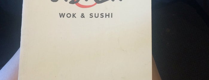 oishii wok & sushi is one of Tempat yang Disukai JOY.