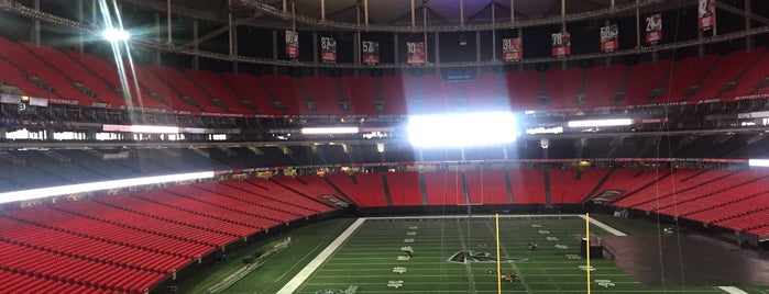 Atlanta Falcons Owners Club is one of Places to Visit.